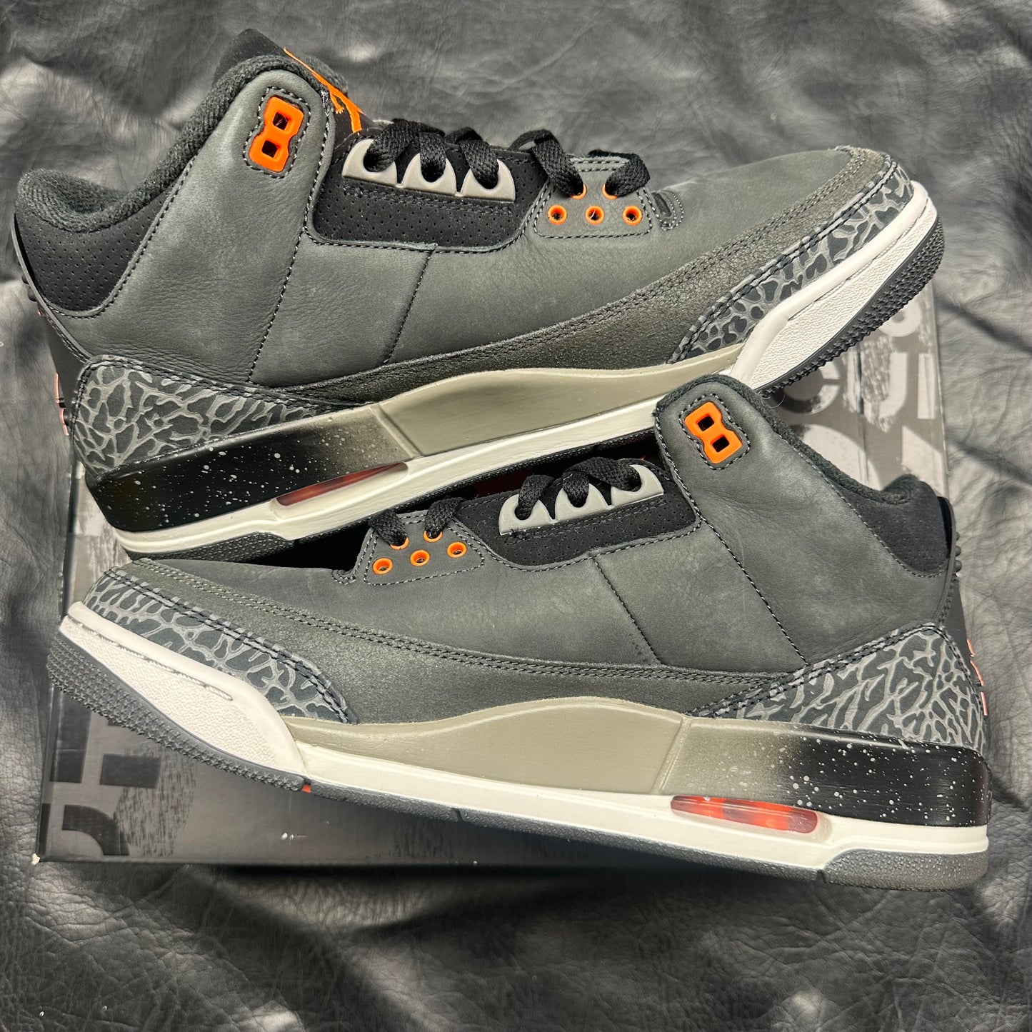 Jordan 3 Retro Fear (Pre-Owned) (10.5)