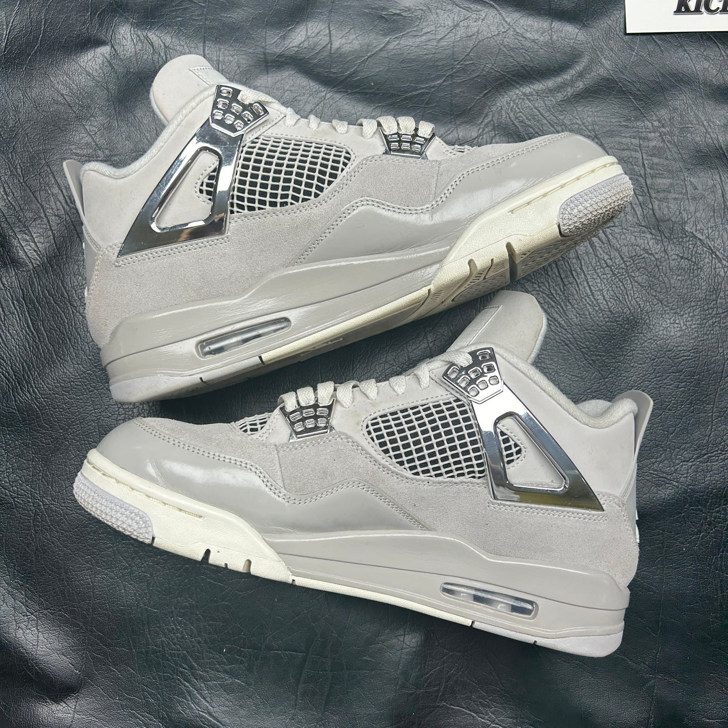 Jordan 4 Retro Frozen Moments (W) (Pre-Owned)