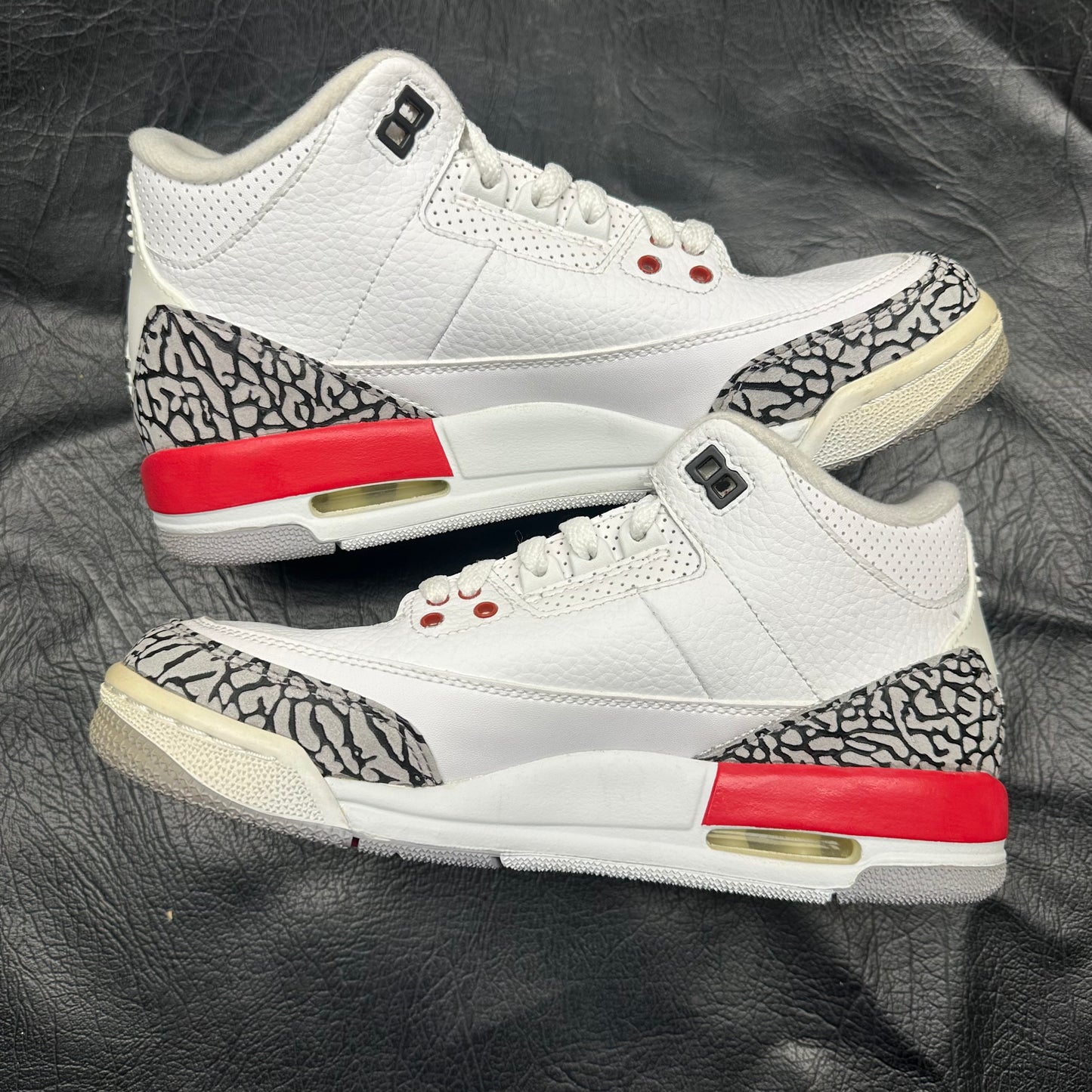 Jordan 3 Retro Hall of Fame (GS) (New With Flaw) (5.5Y) *NO BOX*