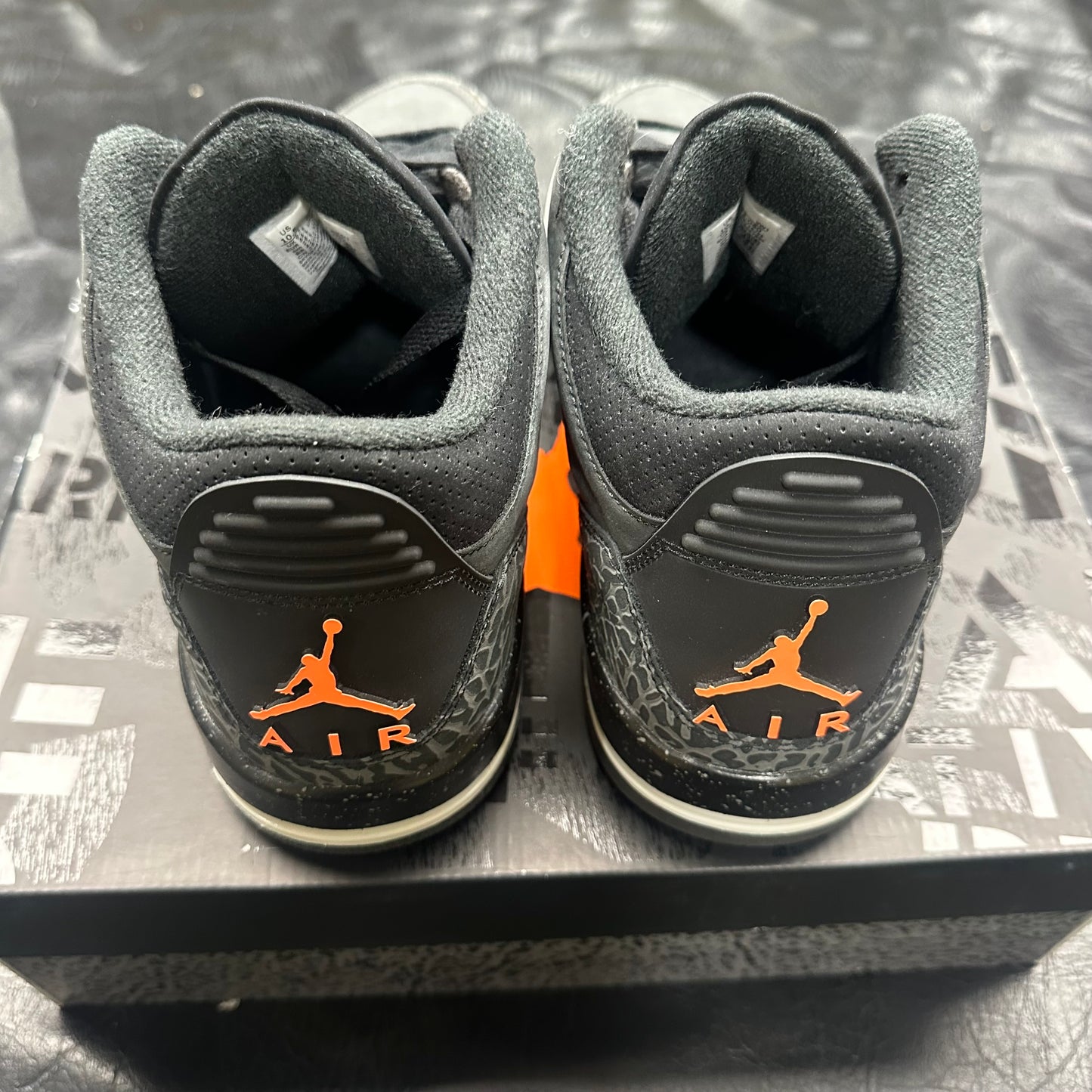 Jordan 3 Retro Fear (Pre-Owned) (10.5)