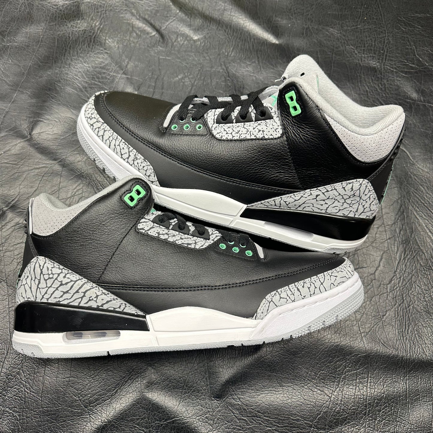 Jordan 3 Retro Green Glow (10.5) *NO BOX*