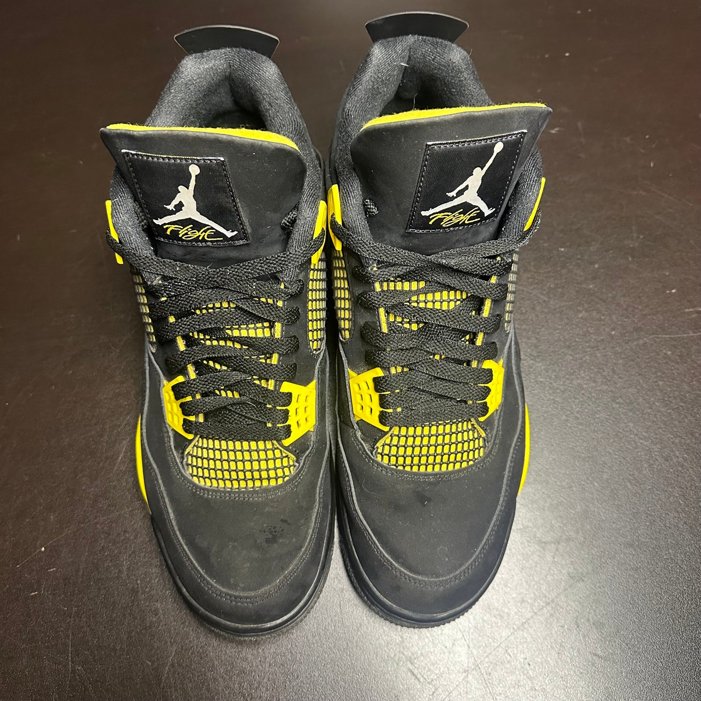 Jordan 4 Retro Thunder (Pre-Owned) (13) *NO BOX*