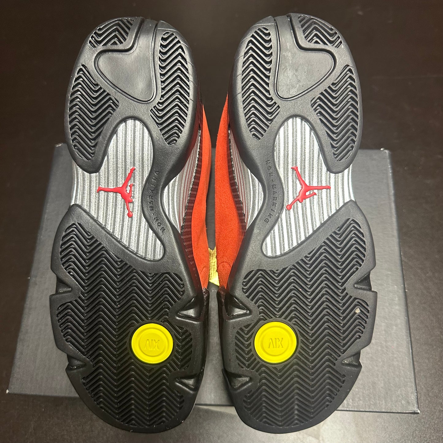 Jordan 14 Retro Ferrari (GS)