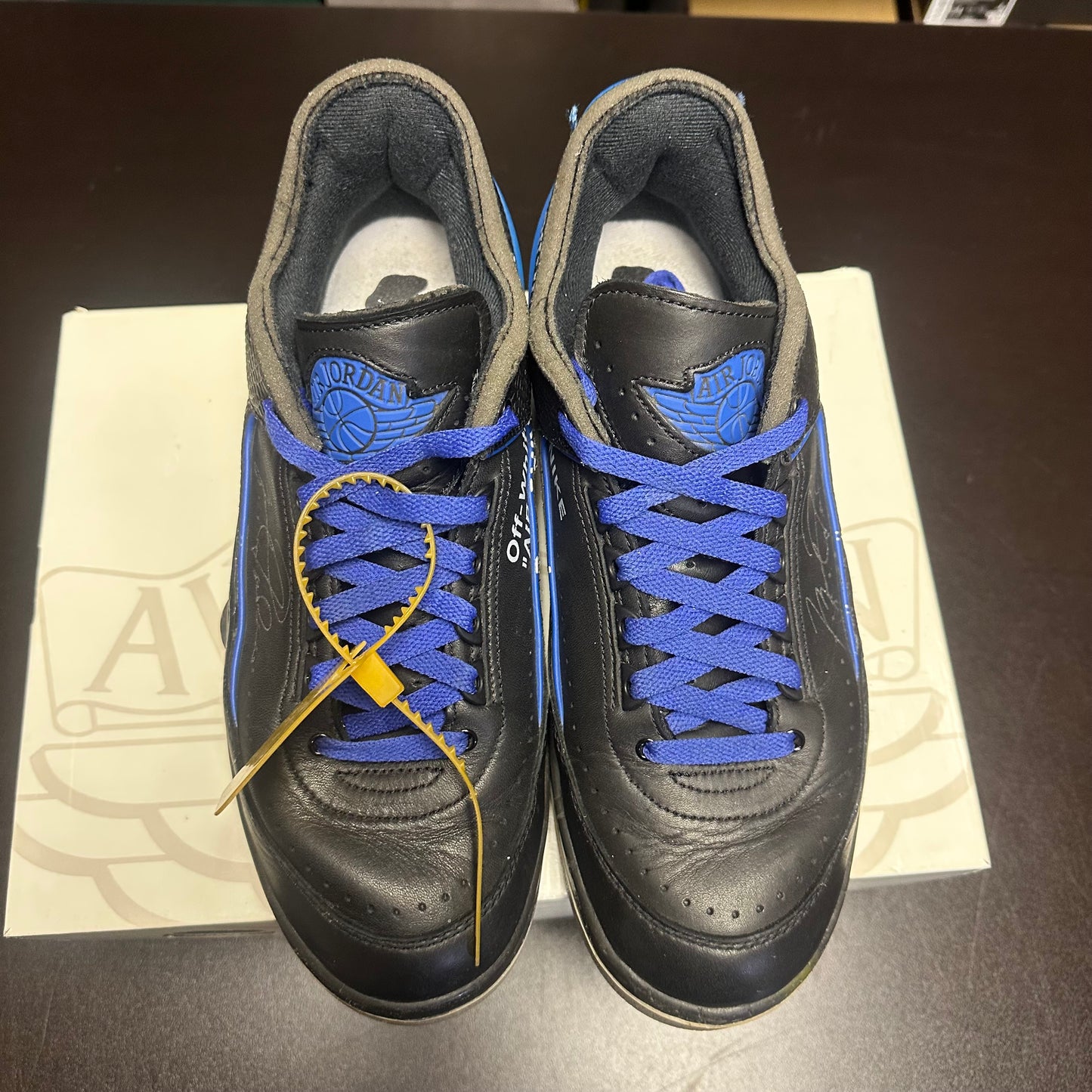Jordan 2 Retro Low Off-White Black Blue (Pre-Owned) (10)