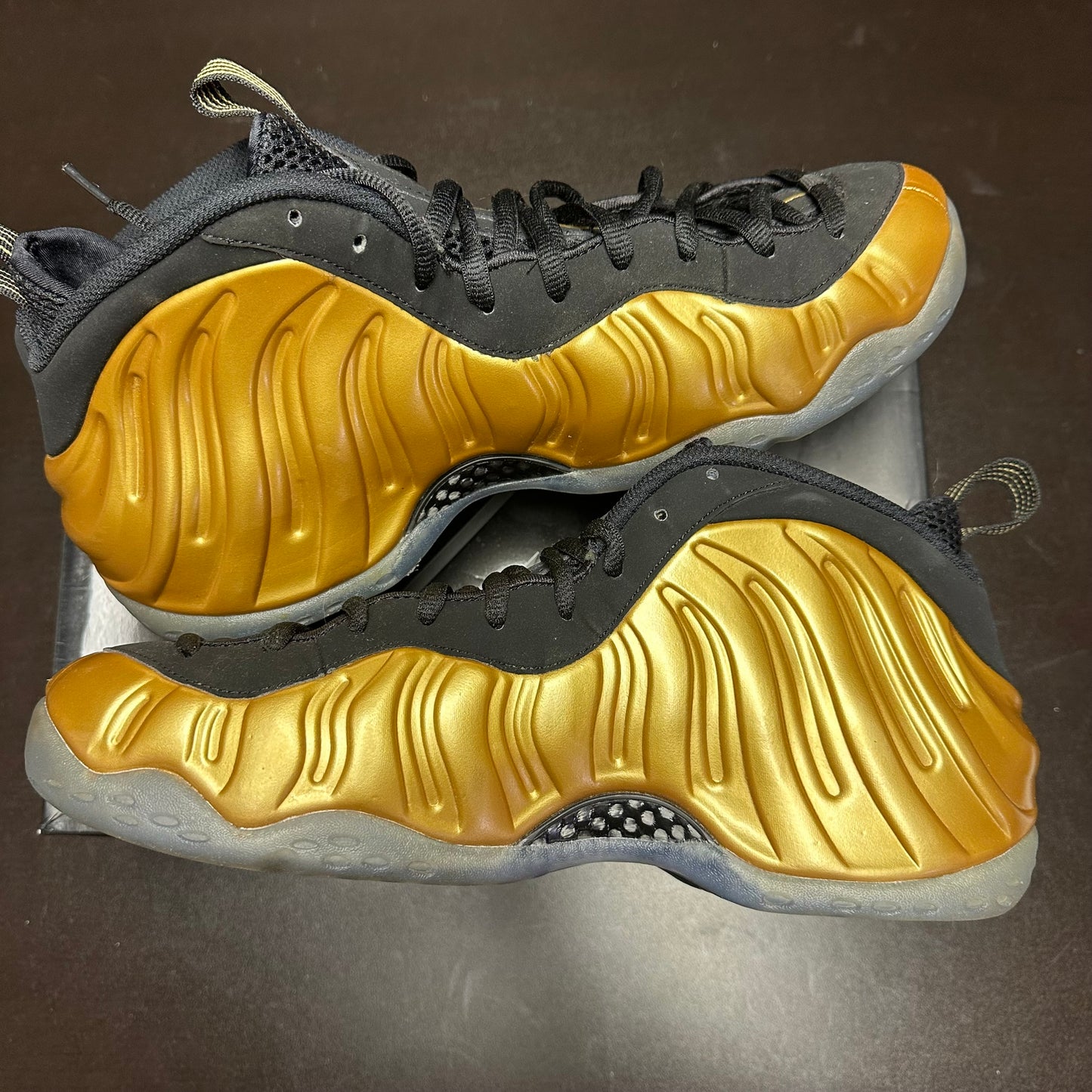 Nike Air Foamposite One Metallic Gold (Pre-Owned) (13)