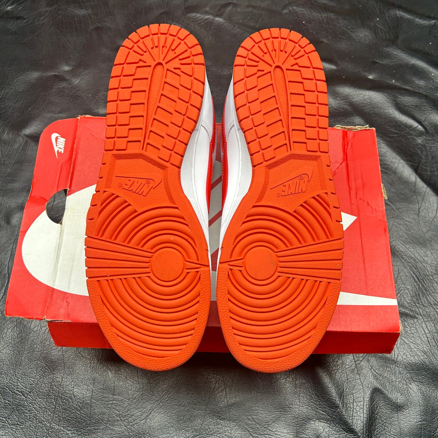 Nike Dunk Low Picante Red (Pre-Owned) Size 11