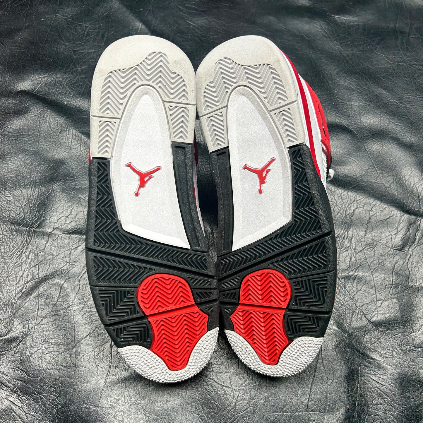 Jordan 4 Retro Red Cement (Pre-Owned)