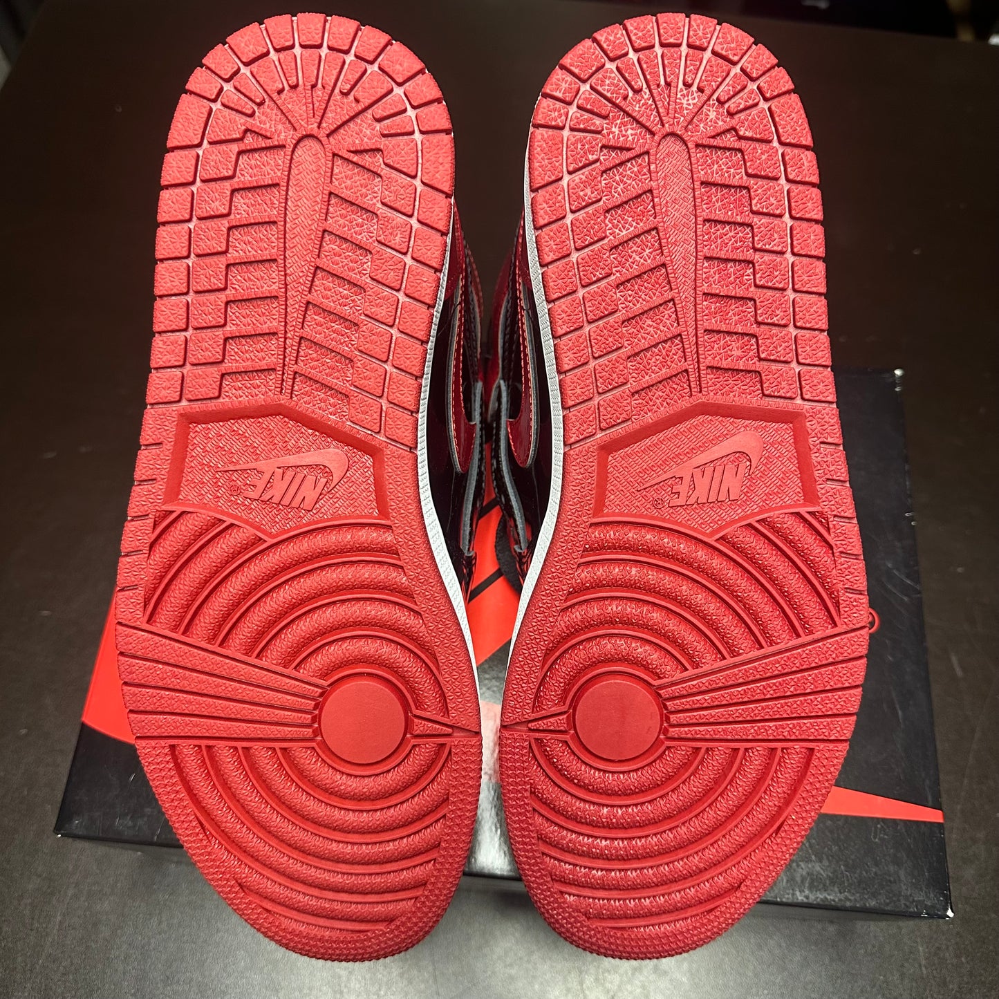 Jordan 1 Retro High Patent Bred