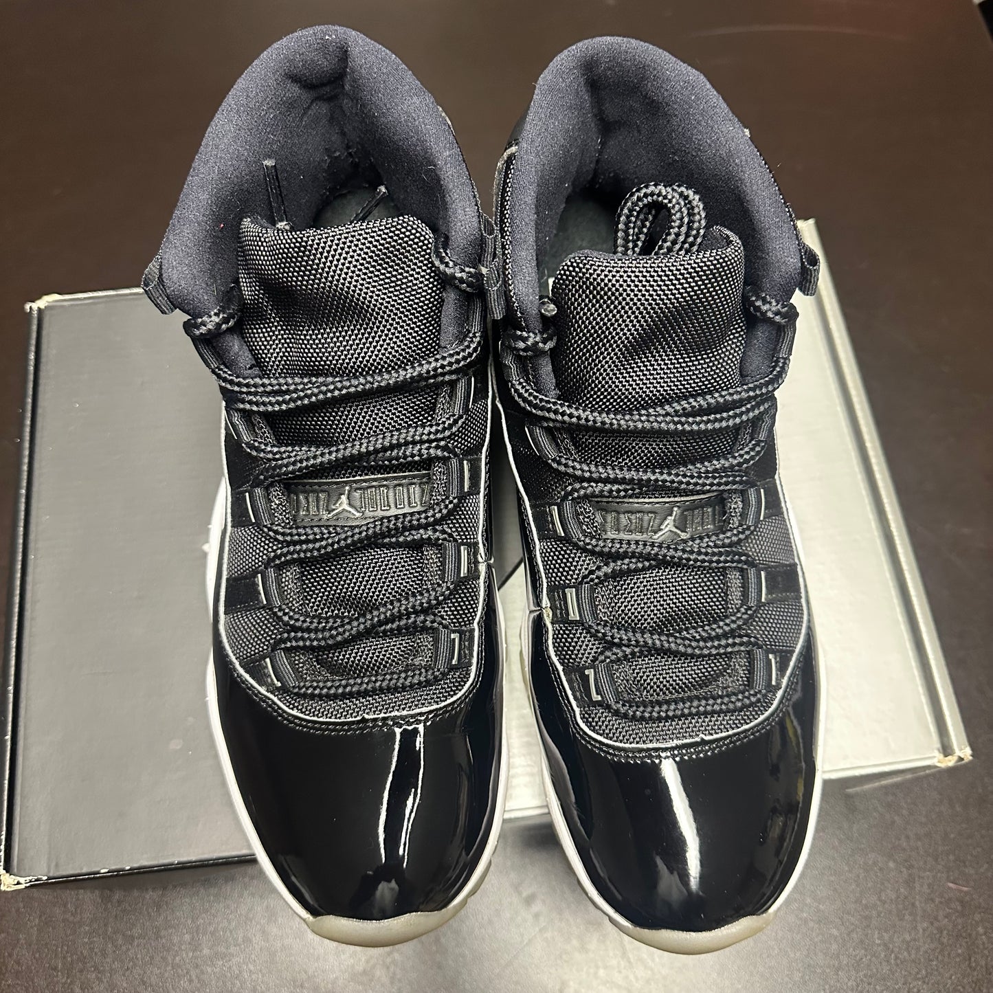 Jordan 11 Retro Jubilee (Pre-Owned) (8.5)