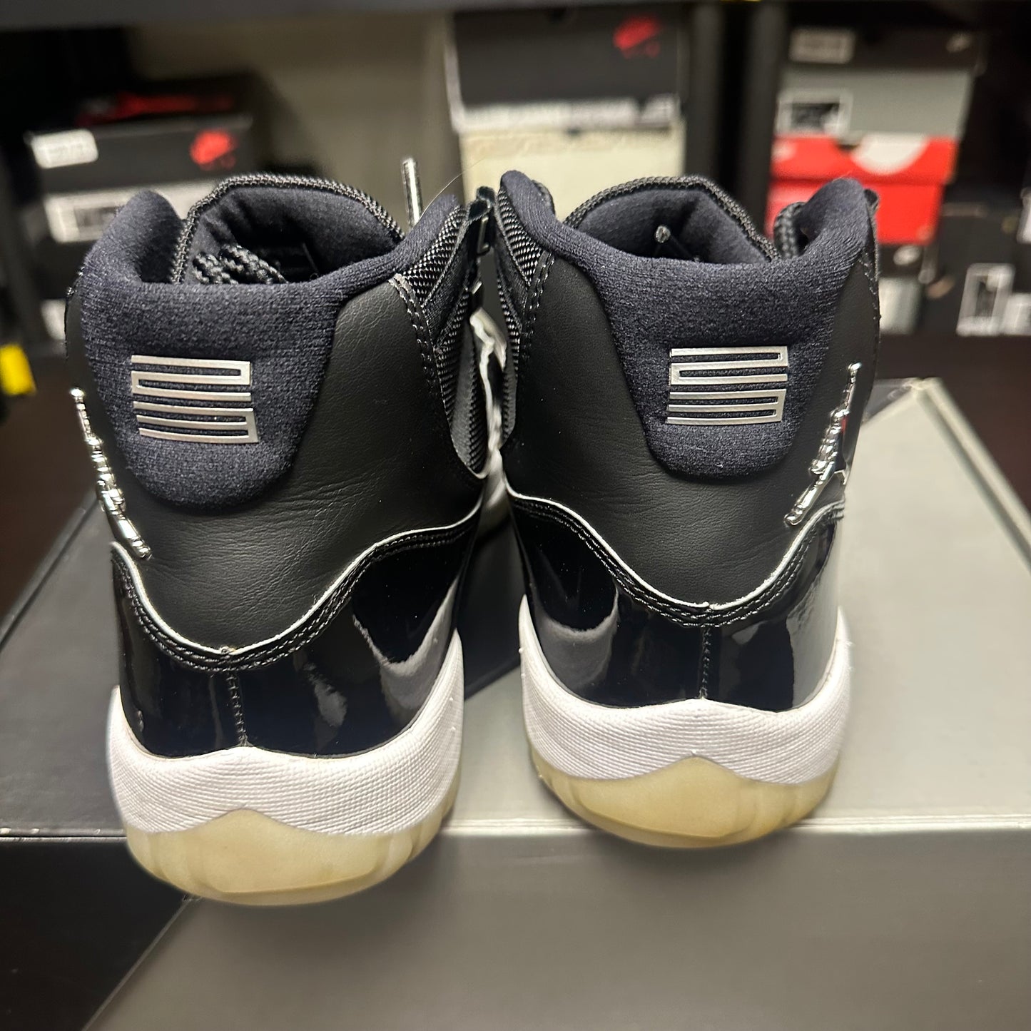 Jordan 11 Retro Jubilee (Pre-Owned) (8.5)