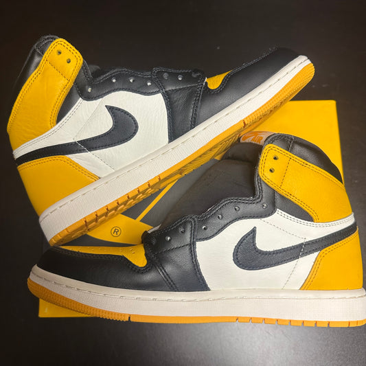 Jordan 1 Retro High Yellow Toe (Like New) (9)