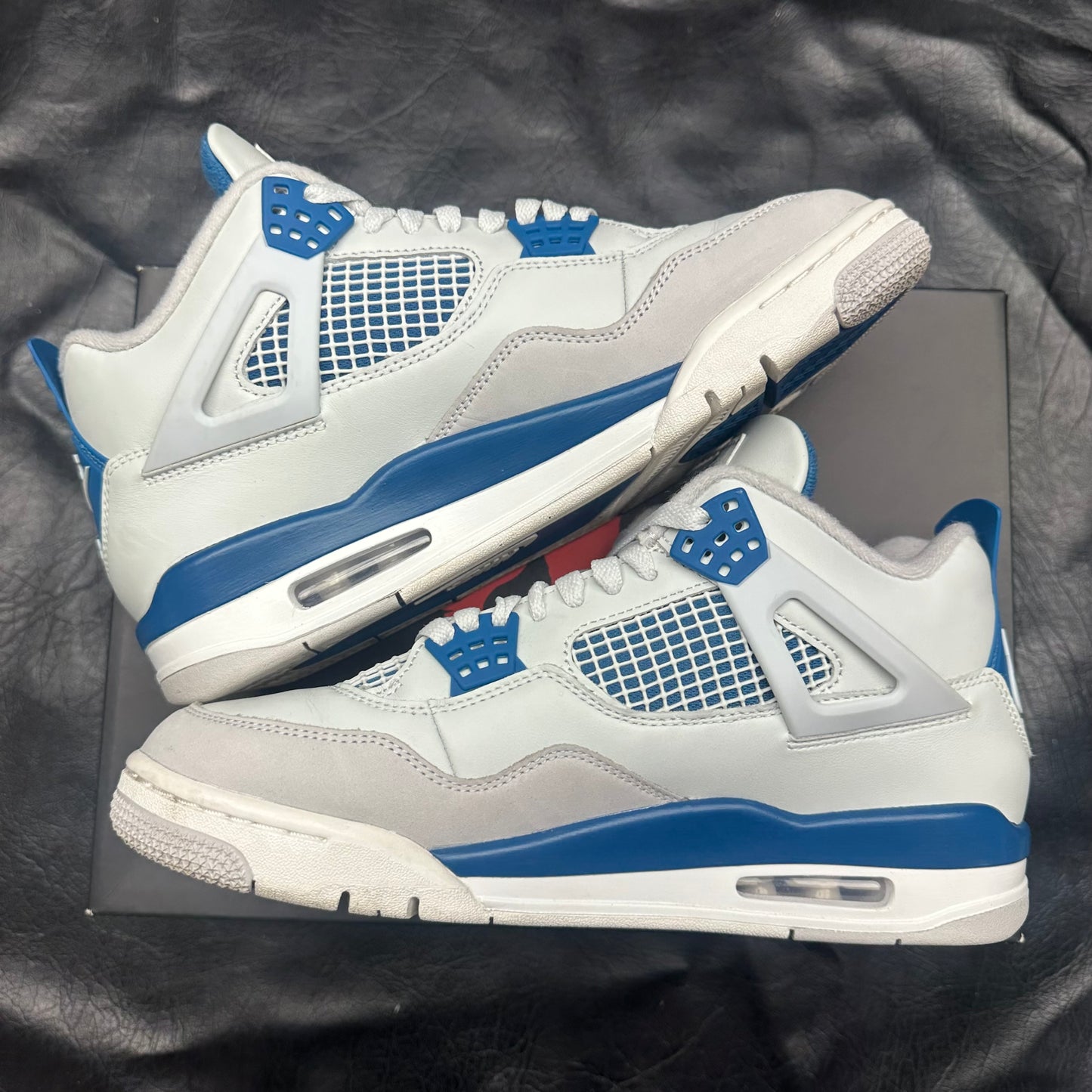 Jordan 4 Retro Military Blue (Pre-Owned) (8.5)