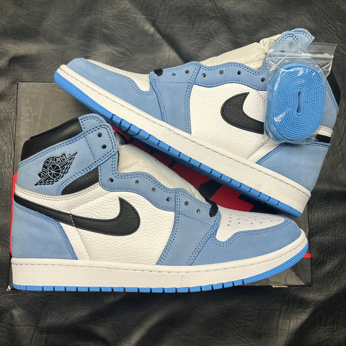 Jordan 1 Retro High University Blue
