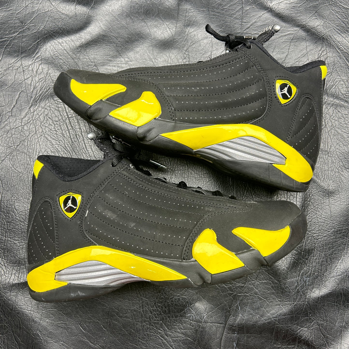 Jordan 14 Retro Thunder (Pre-Owned) Size 9