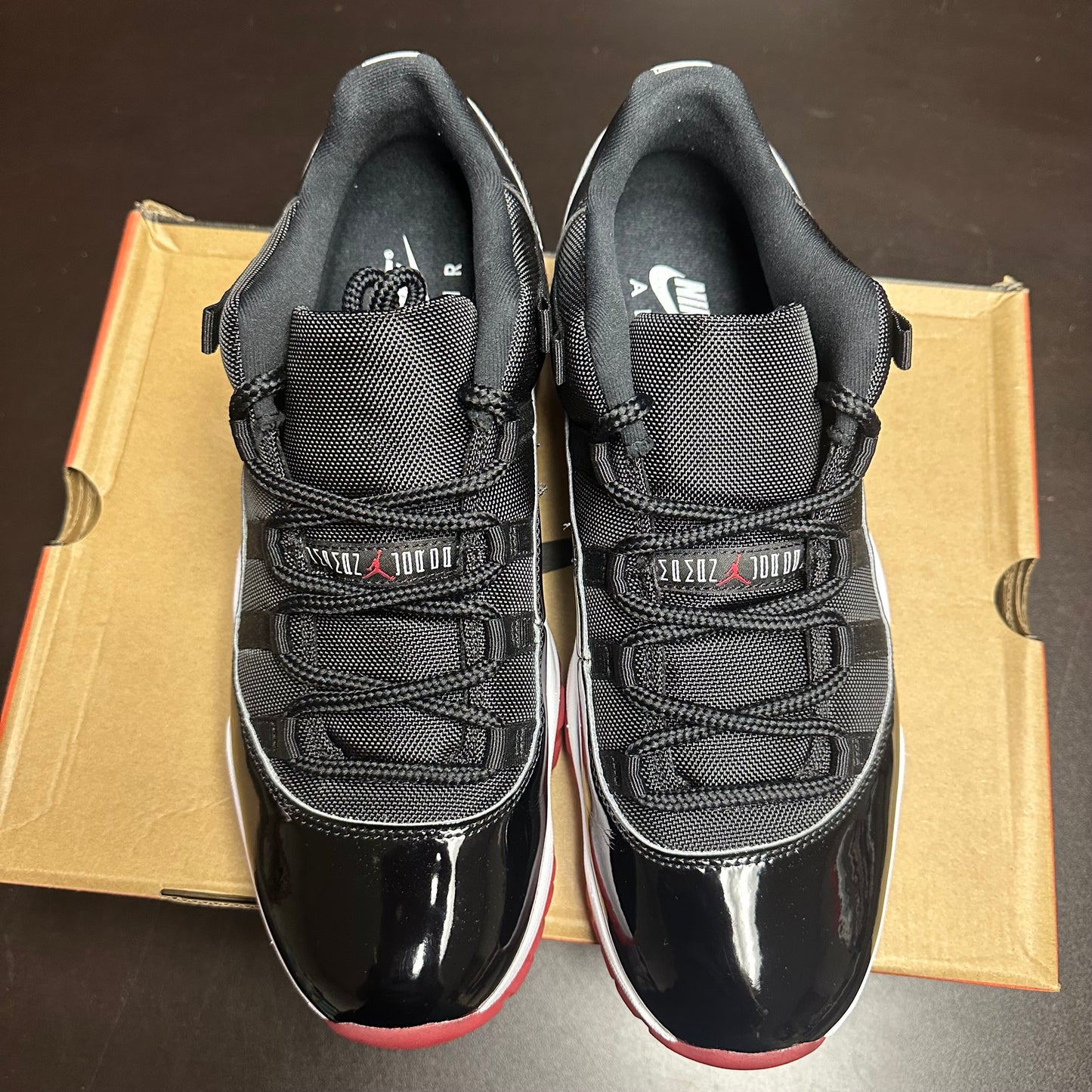 Jordan 11 Retro Low Bred (Pre-Owned) (12)
