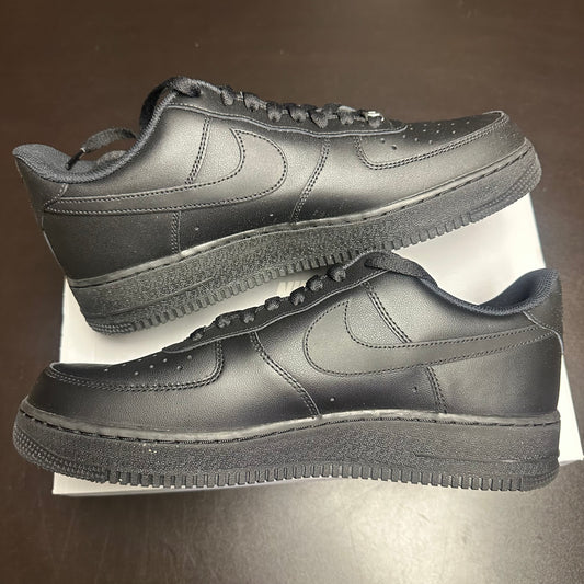 Nike Air Force 1 Black