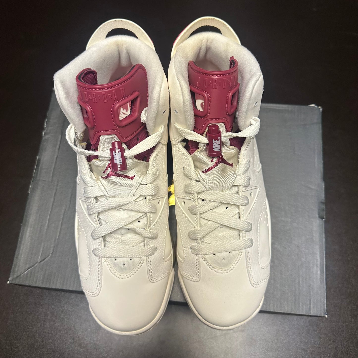 Jordan 6 Retro Maroon (GS) (Pre-Owned) (6.5Y)