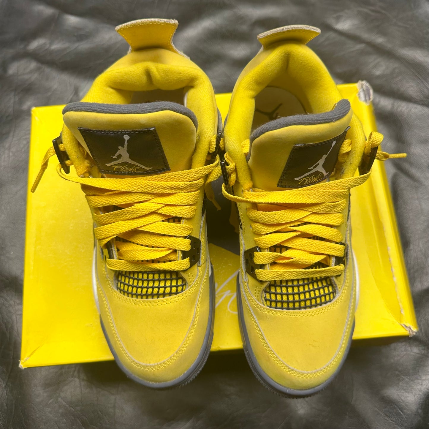 Jordan 4 Retro Lightning (GS) (Pre-Owned) (5.5)