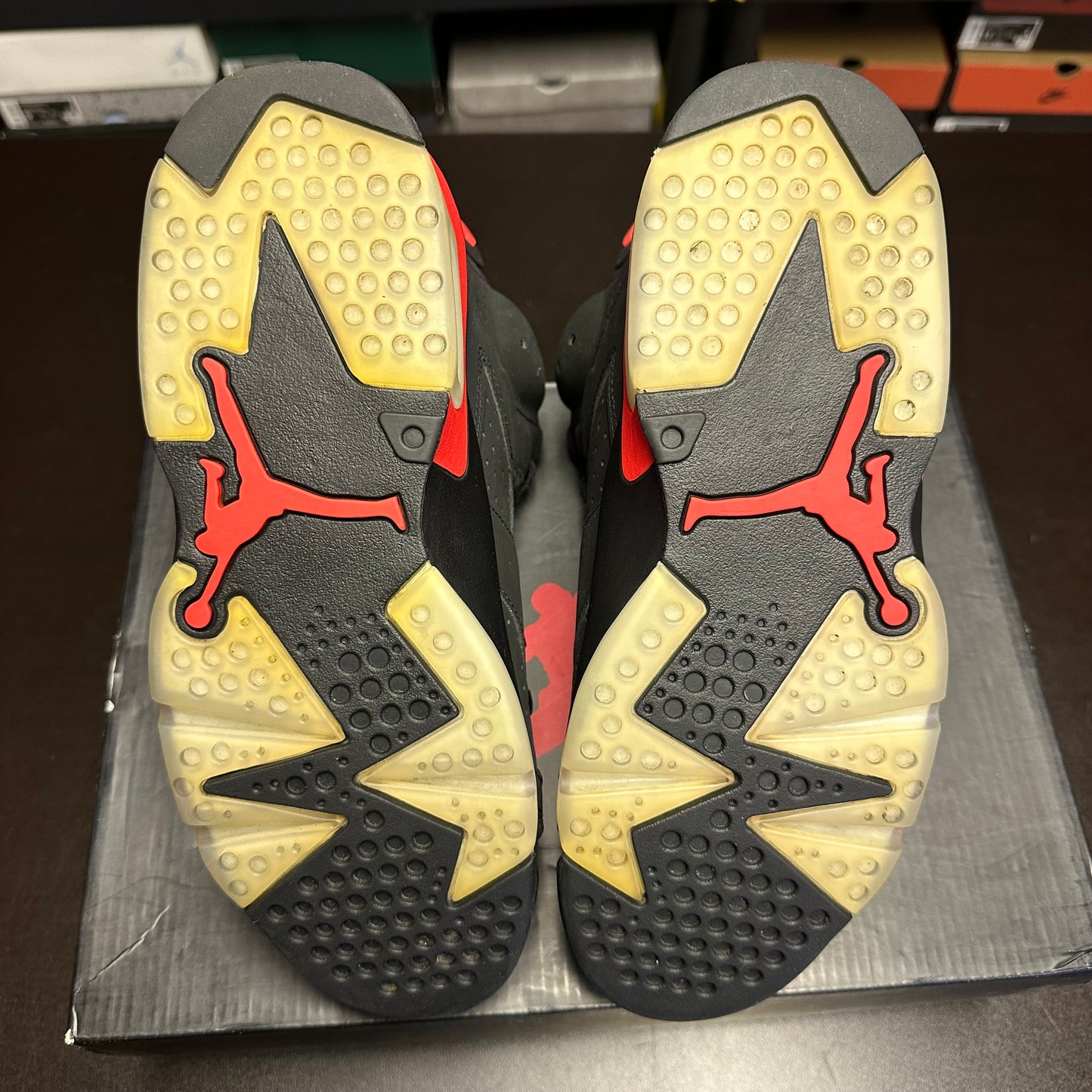 Jordan 6 Retro Infrared (Pre-Owned) (8.5)