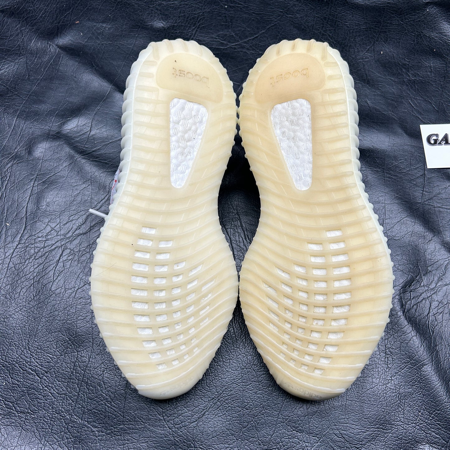 Yeezy Boost 350 V2 Zebra (Pre-Owned)