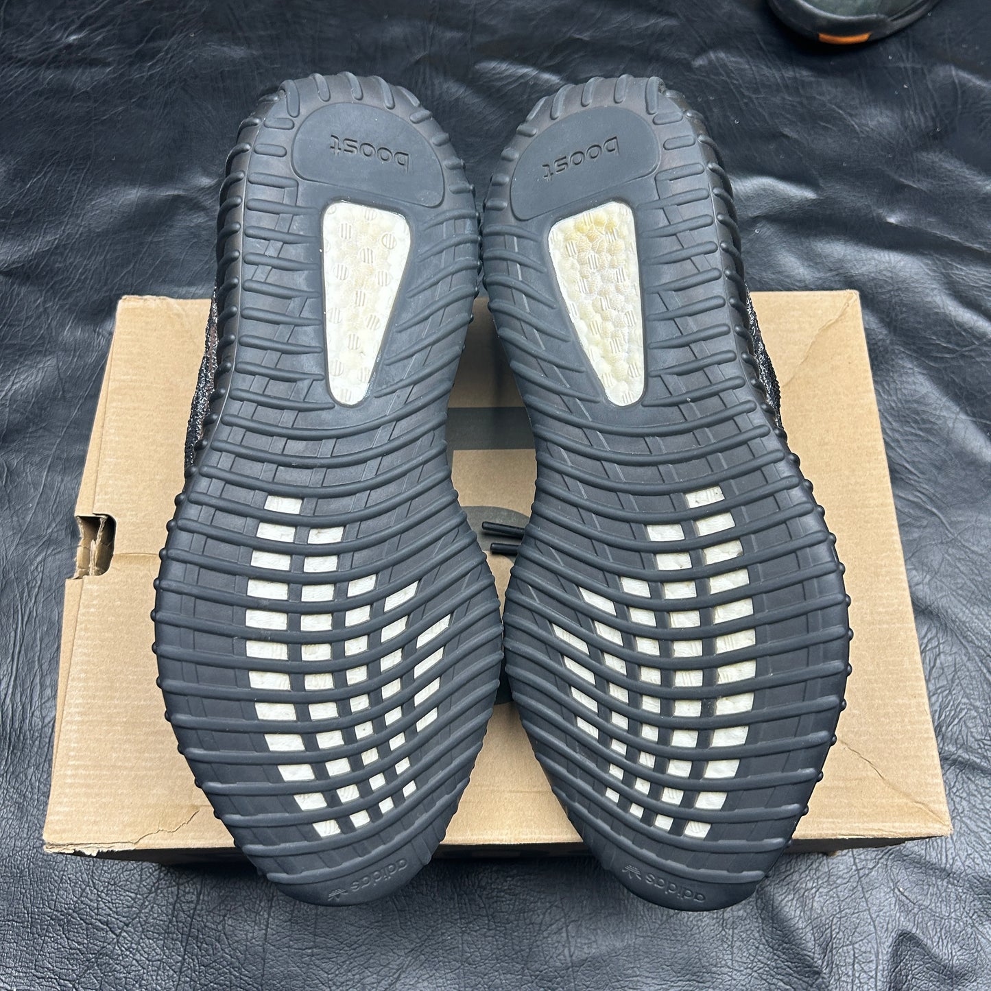 Yeezy Boost 350 V2 MX Rock (Pre-Owned) (12)