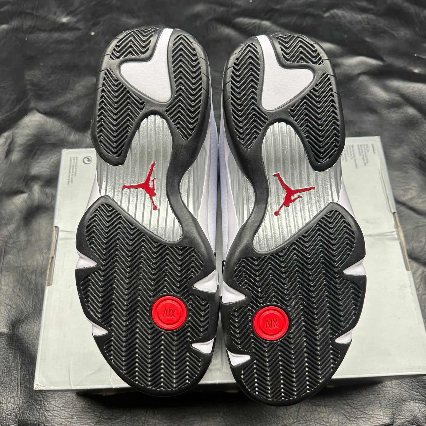 Jordan 14 Retro Black Toe *NO BOX LID*
