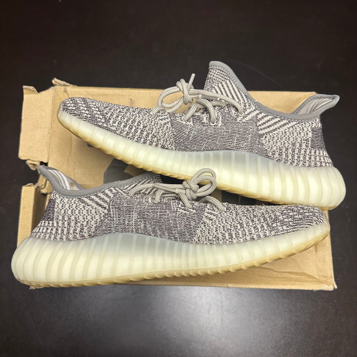 Yeezy Boost 350 V2 Zyon (Pre-Owned) (10)