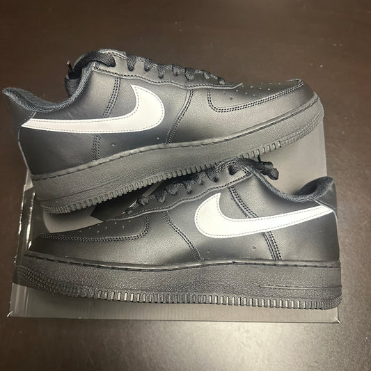 Nike Air Force 1 Supreme Black White