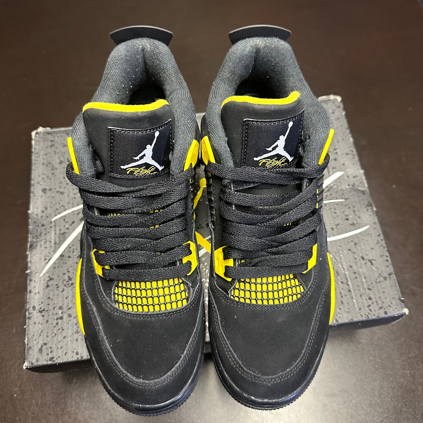 Jordan 4 Retro Thunder (GS) (Pre-Owned) (7)