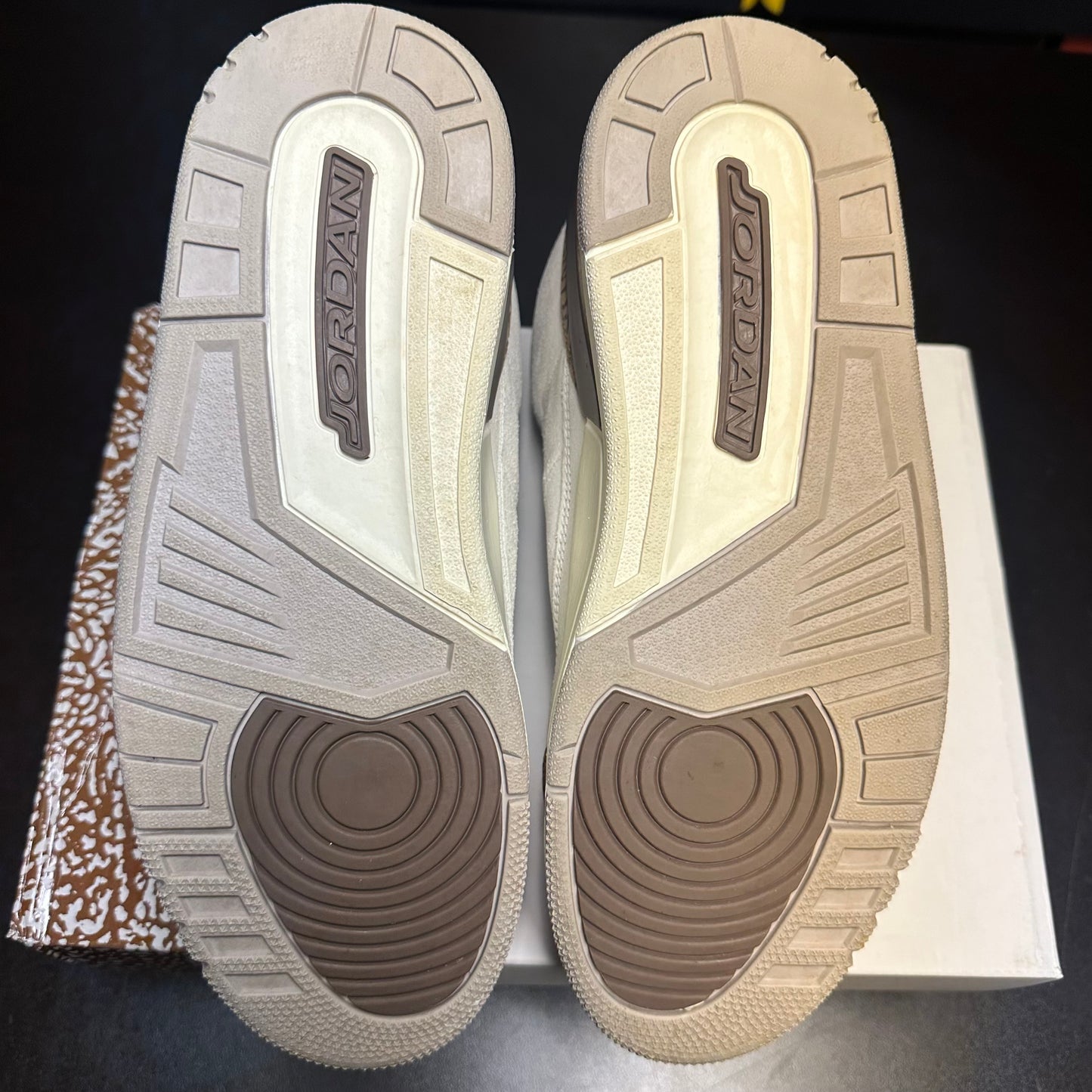 Jordan 3 Retro Palomino (Pre-Owned) (9)