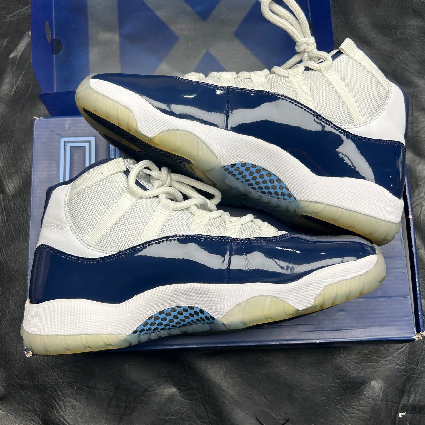 Jordan 11 Retro Win Like 82 (Pre-Owned) Size 11