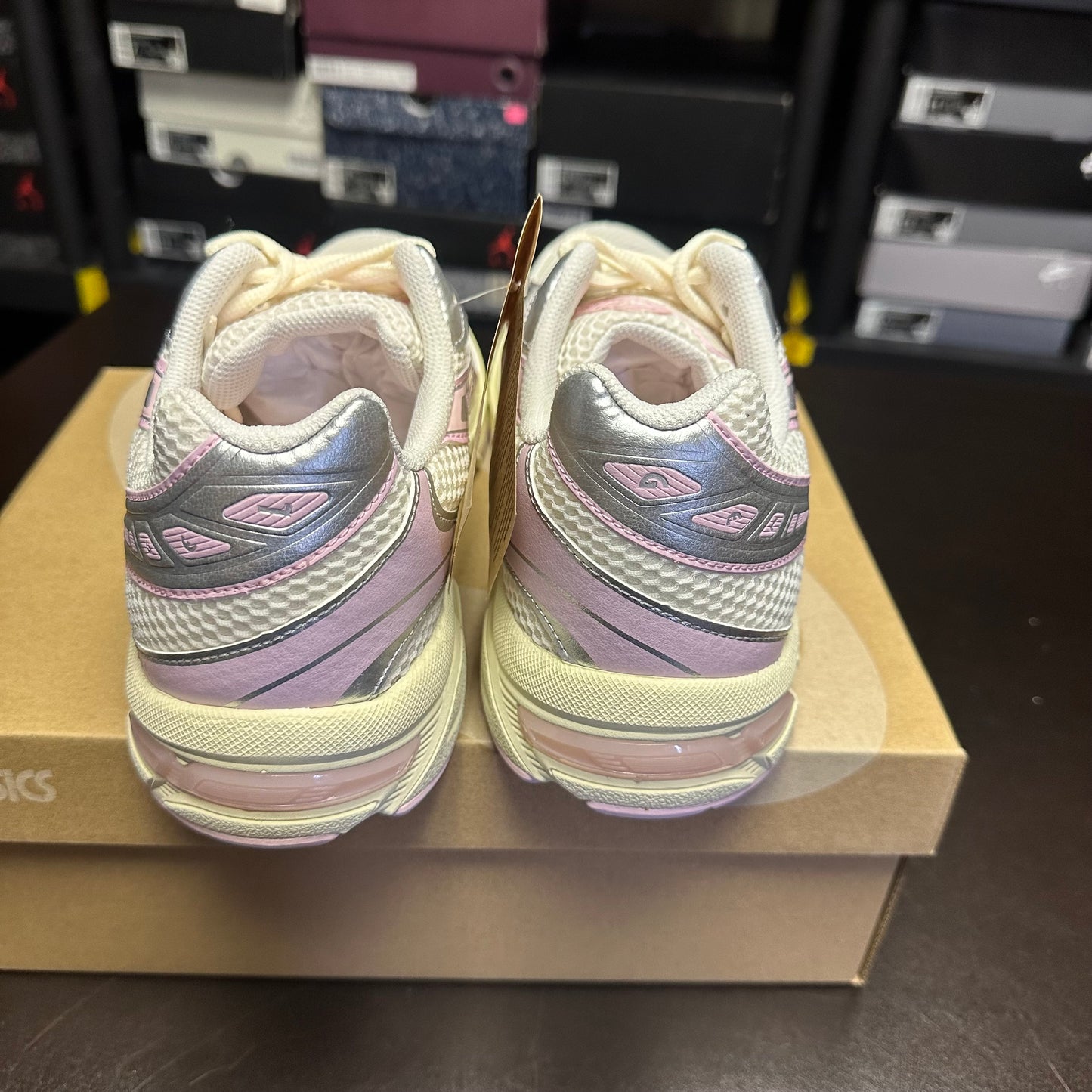 ASICS GEL-1130 Cream Barely Rose