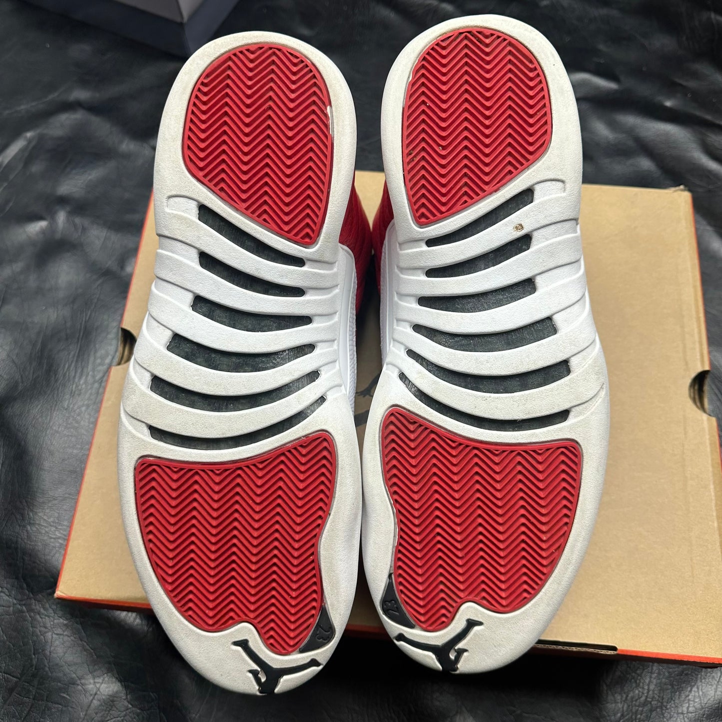 Jordan 12 Retro Gym Red (Pre-Owned) (13)