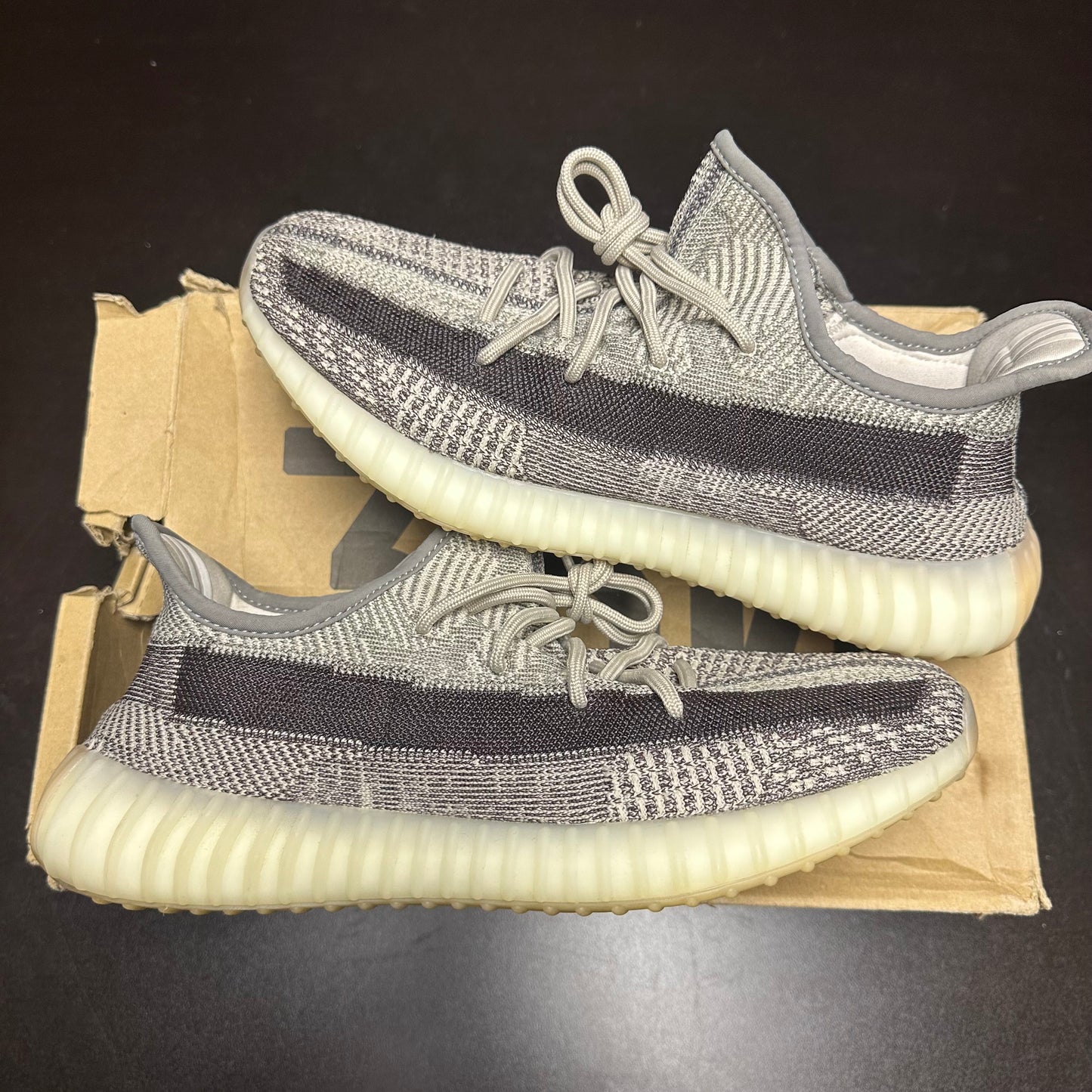 Yeezy Boost 350 V2 Zyon (Pre-Owned) (10)