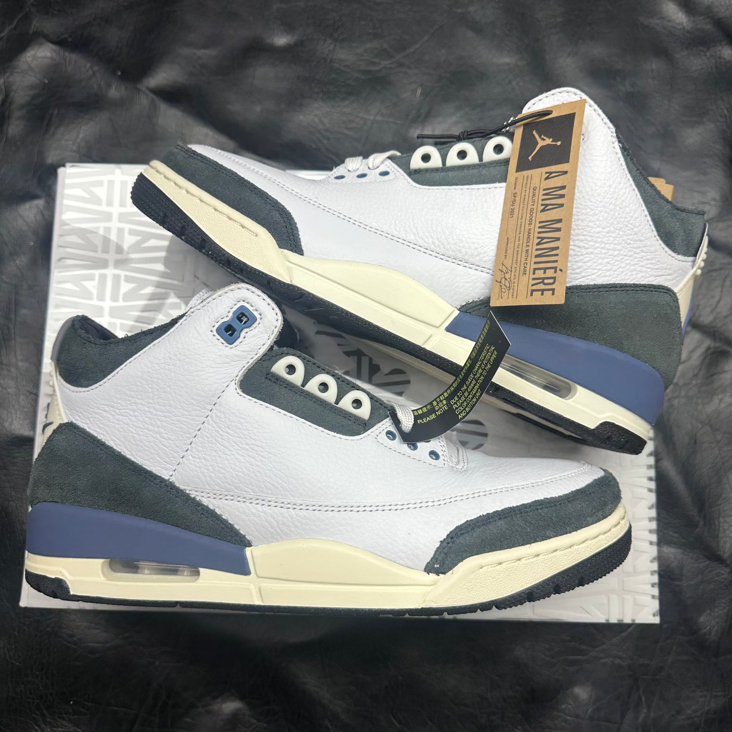 Jordan 3 Retro A Ma Maniere Diffused Blue