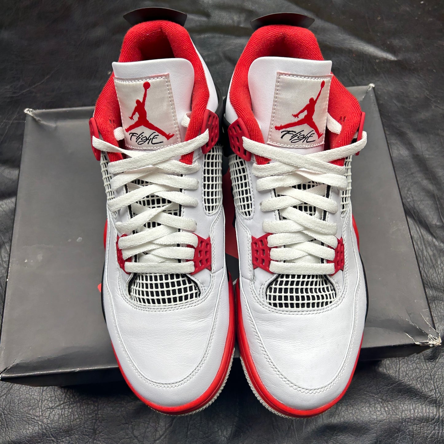 Jordan 4 Retro Fire Red (Pre-Owned) (10)
