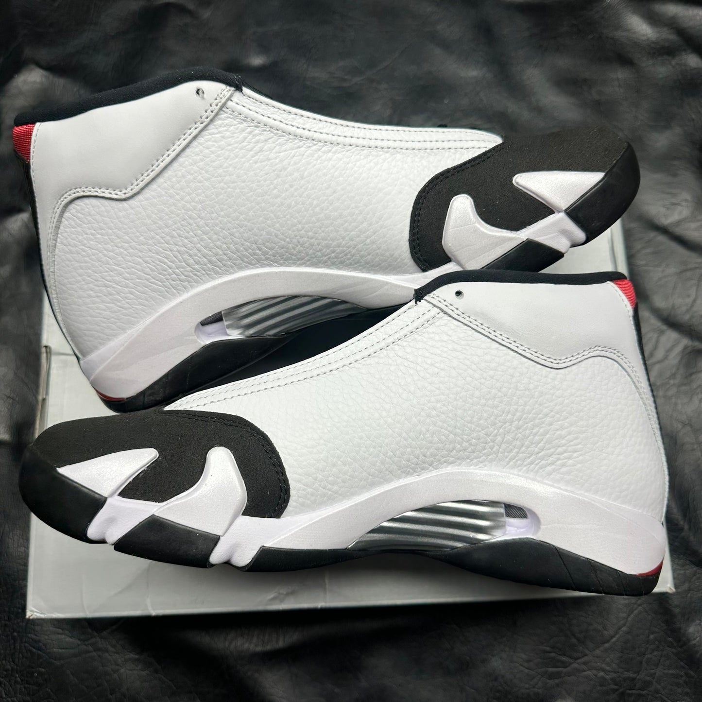 Jordan 14 Retro Black Toe *NO BOX LID*