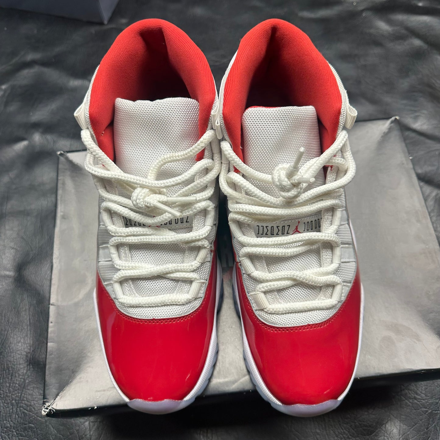 Jordan 11 Retro Cherry (Pre-Owned) (8.5)
