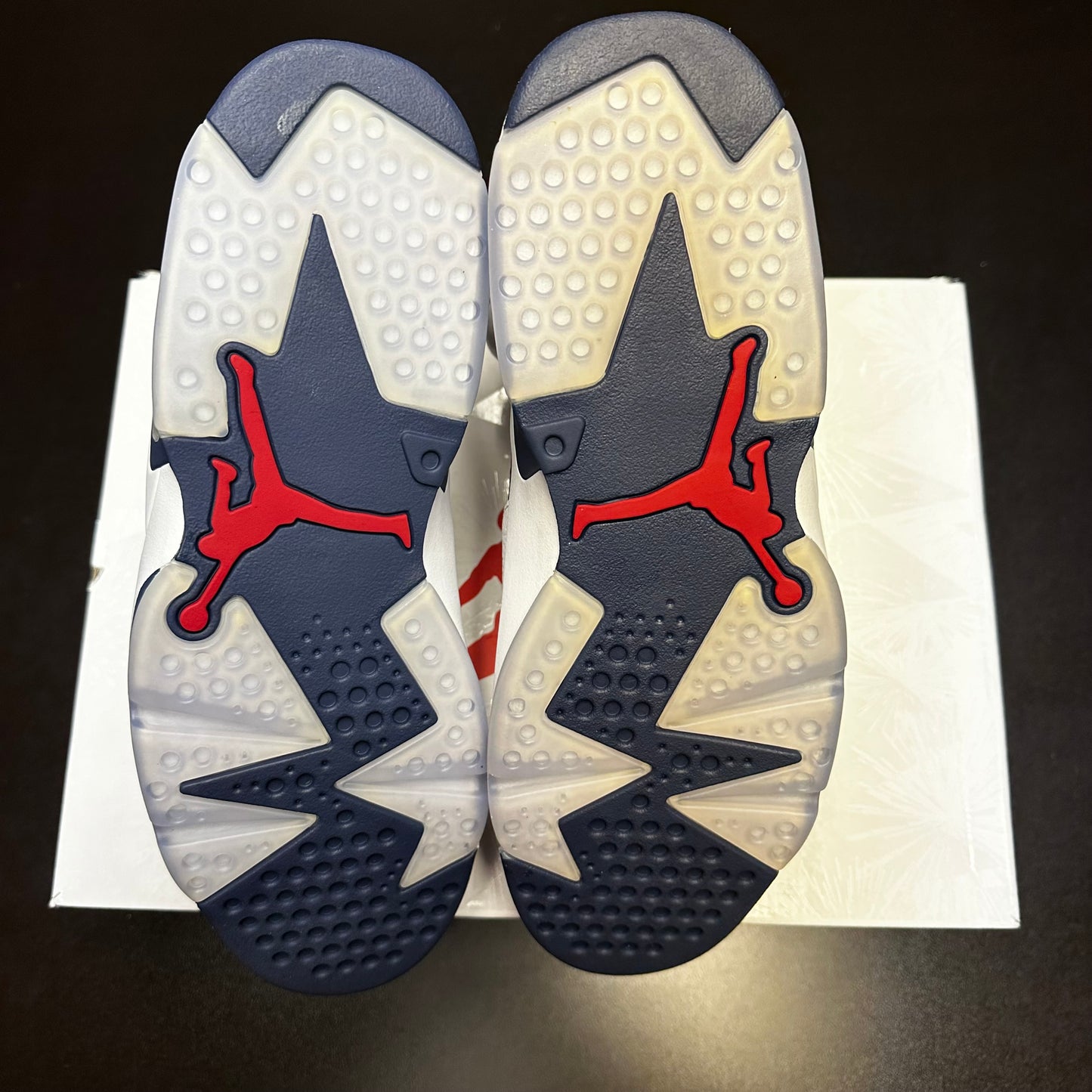Jordan 6 Retro Olympics