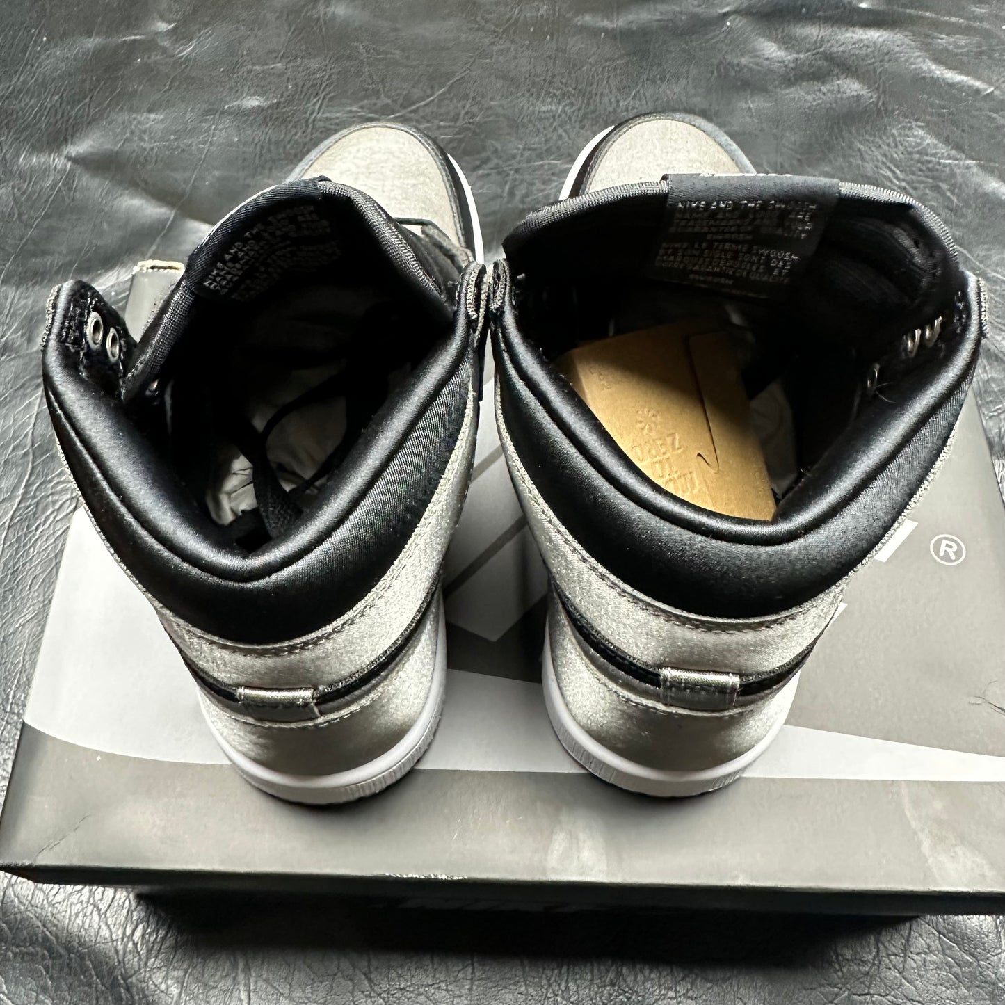 Jordan 1 Retro High Satin Shadow