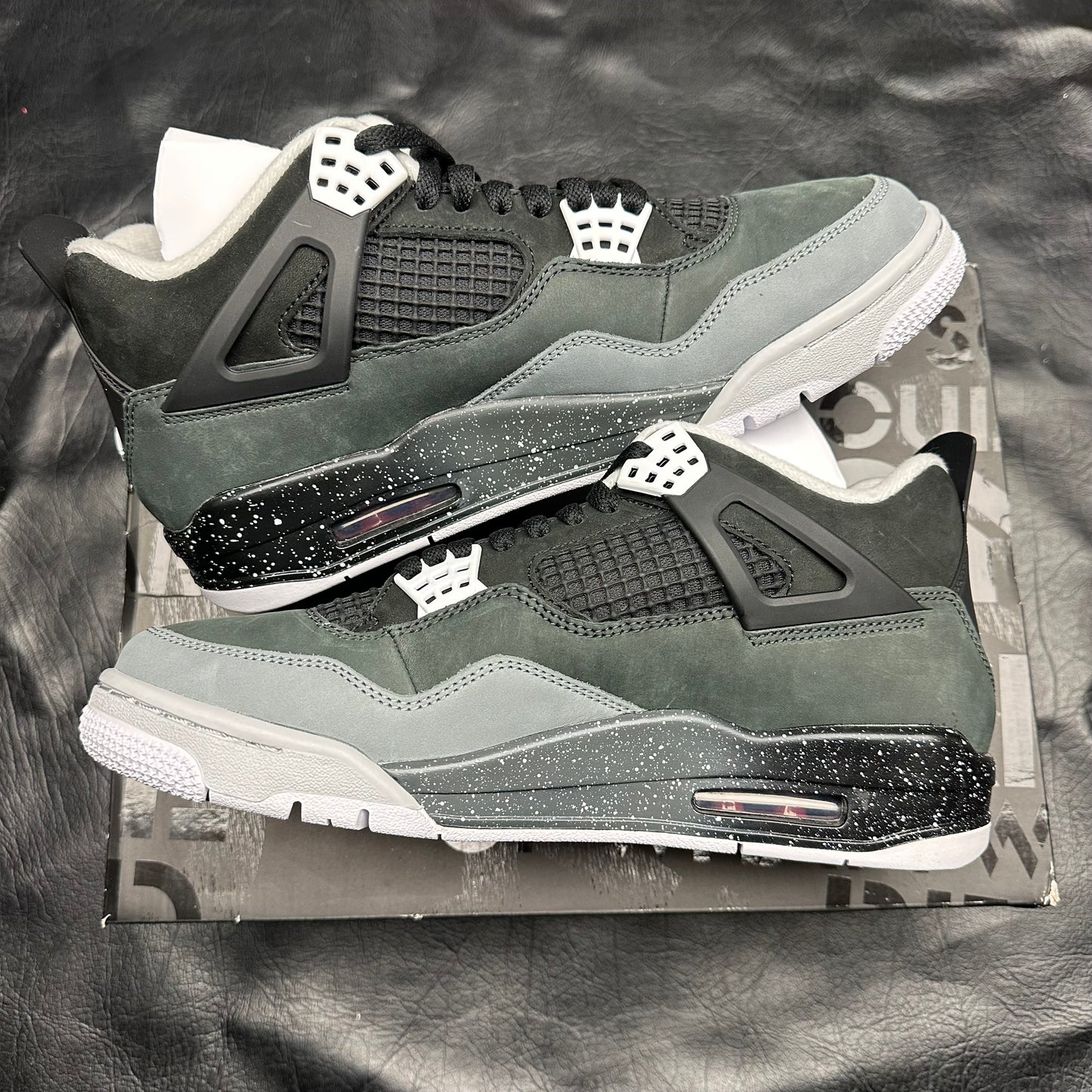 Jordan 4 Retro Fear