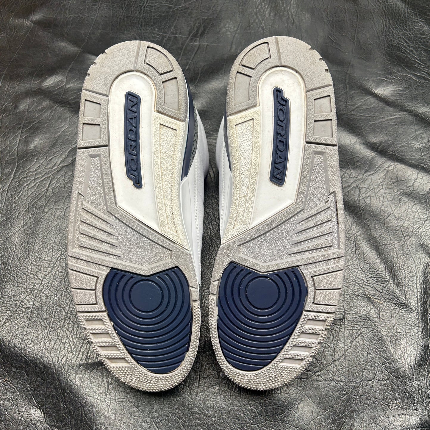 Jordan 3 Retro Midnight Navy (Pre-Owned) (10.5)