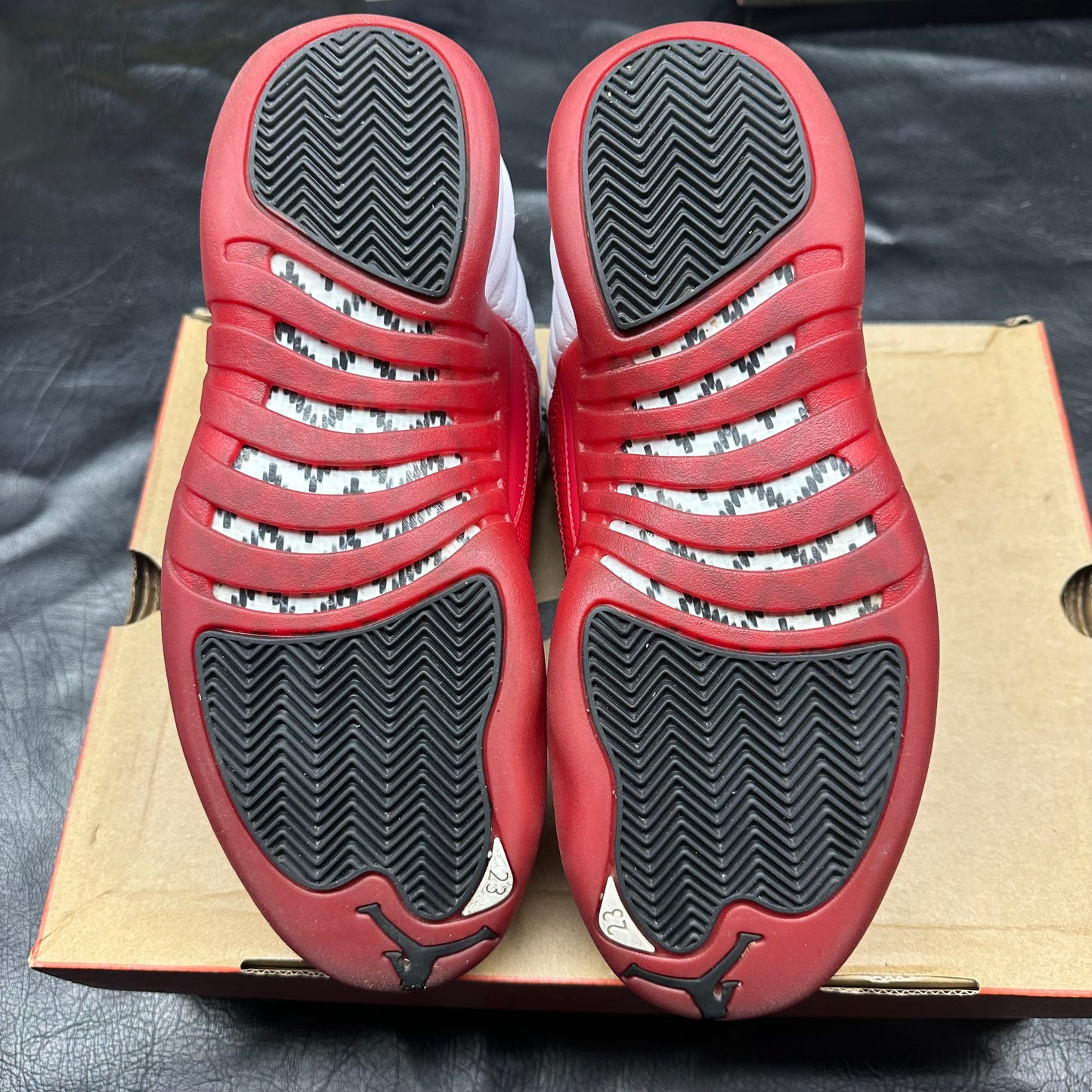 Jordan 12 Retro Cherry (Pre-Owned) (9)