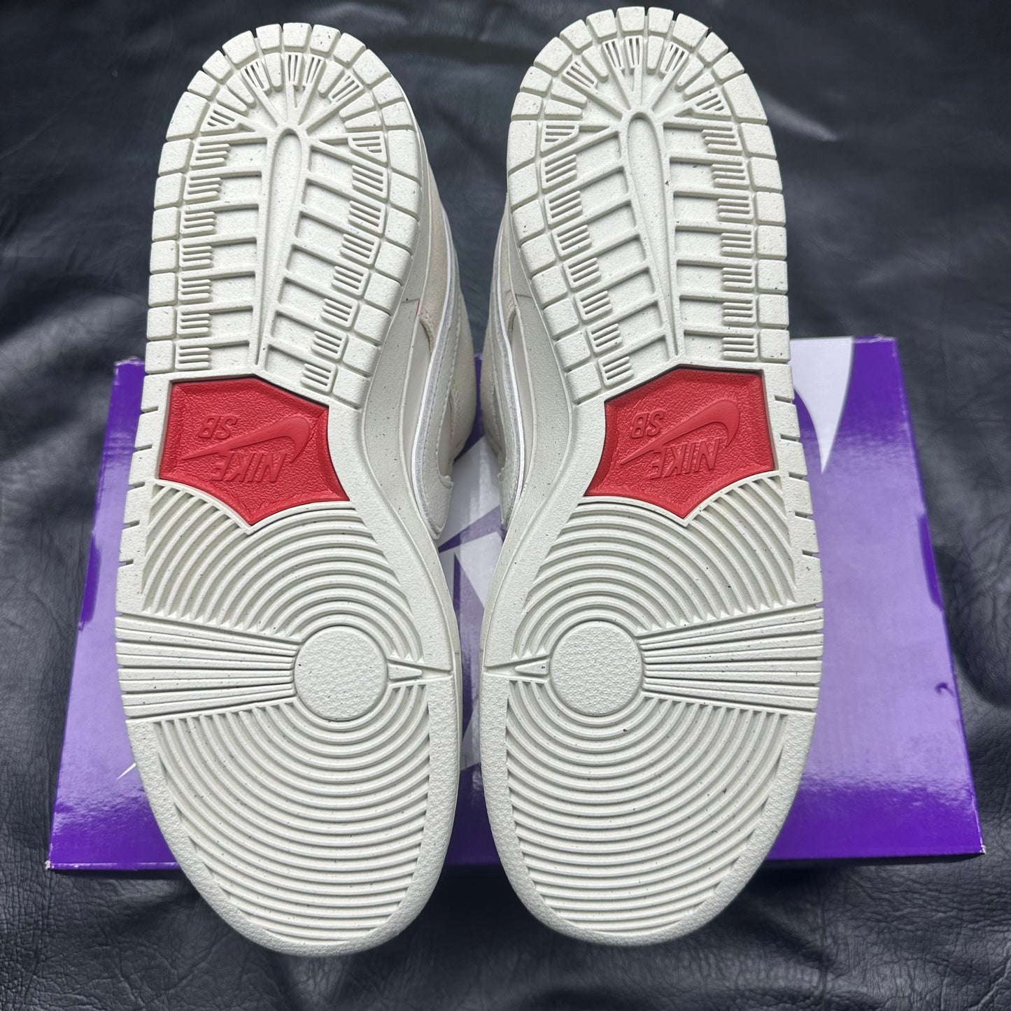 Nike SB Dunk Low City of Love Light Bone