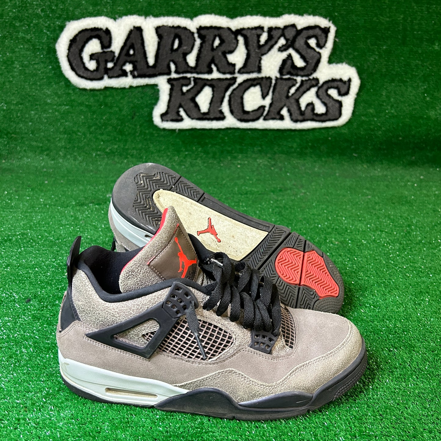 Jordan 4 Retro Taupe Haze (Pre-Owned)