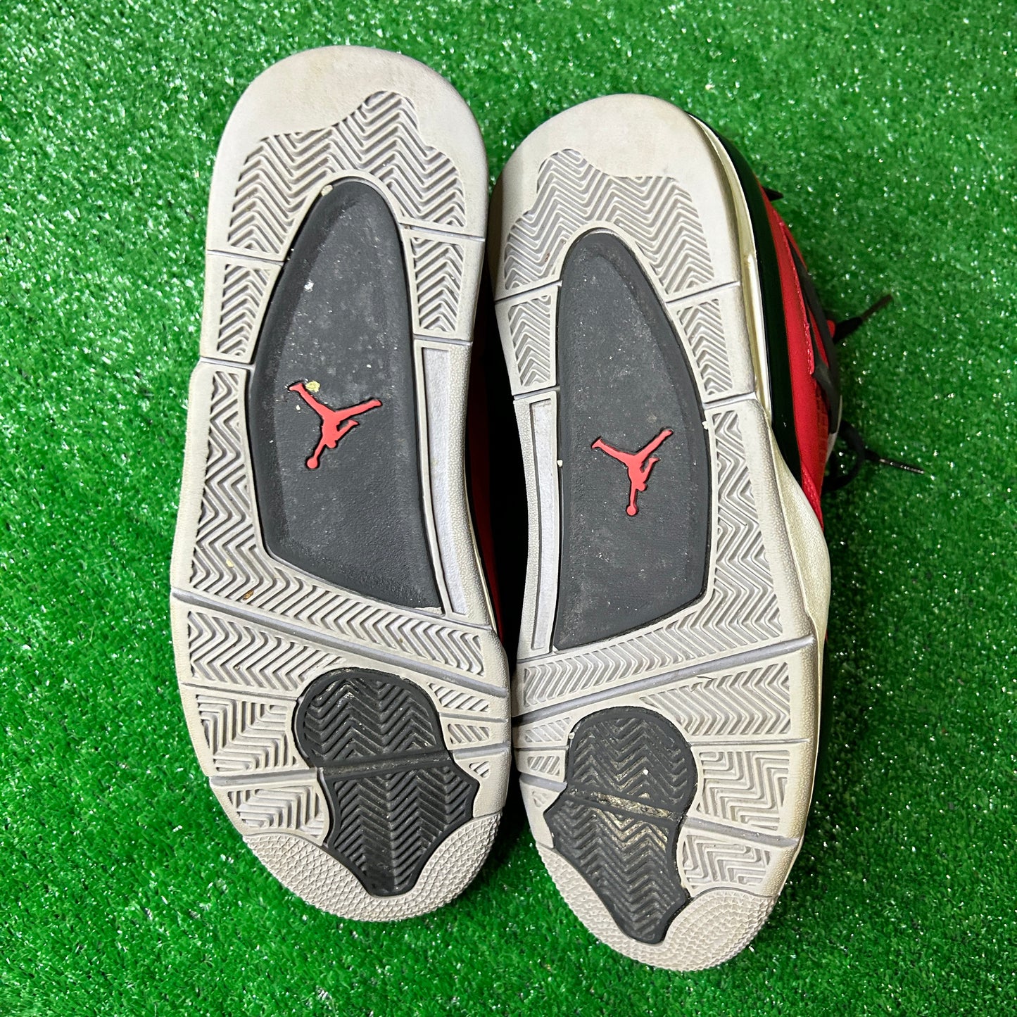 Jordan 4 Retro Toro Bravo (Pre-Owned)