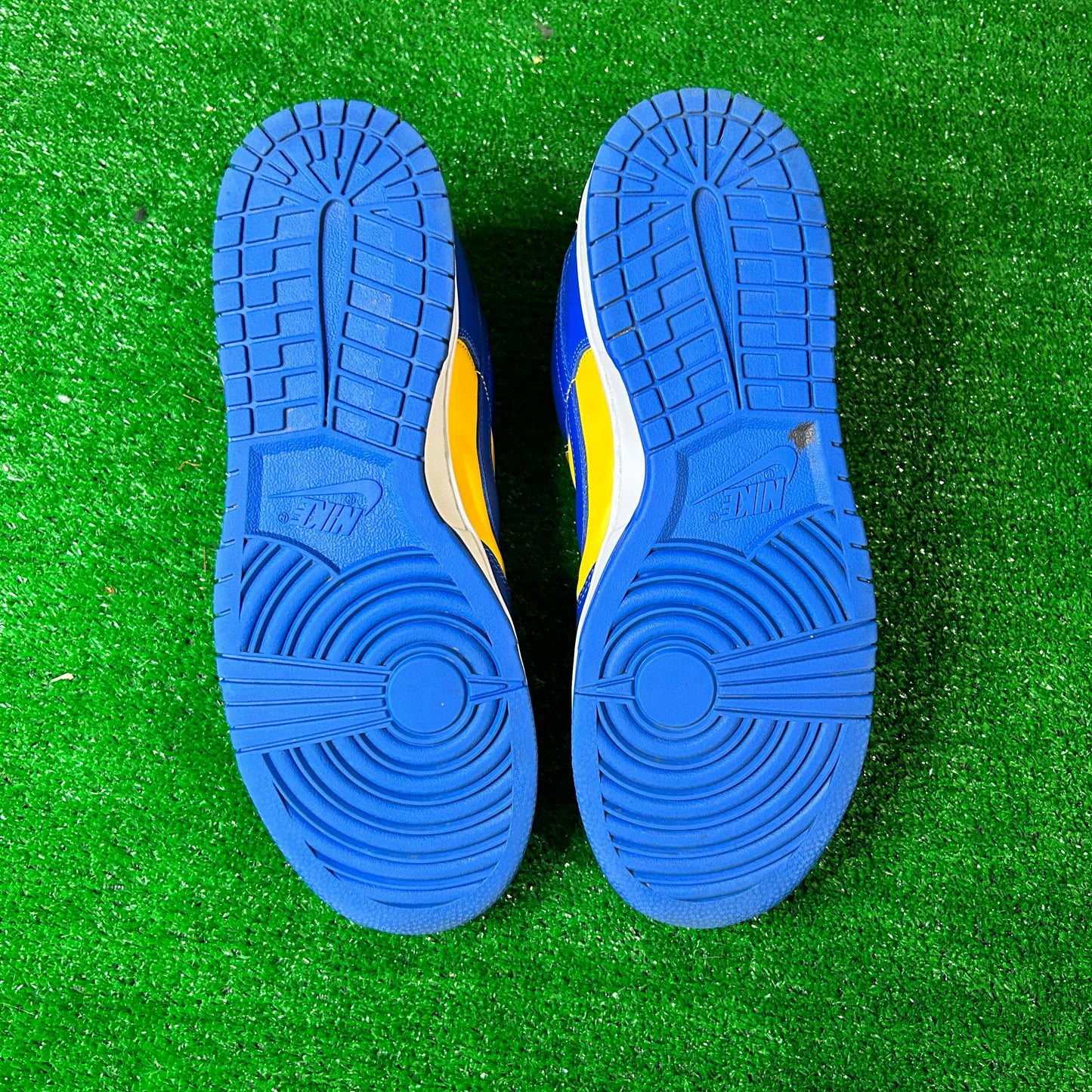 Nike Dunk Low UCLA (Pre-Owned)