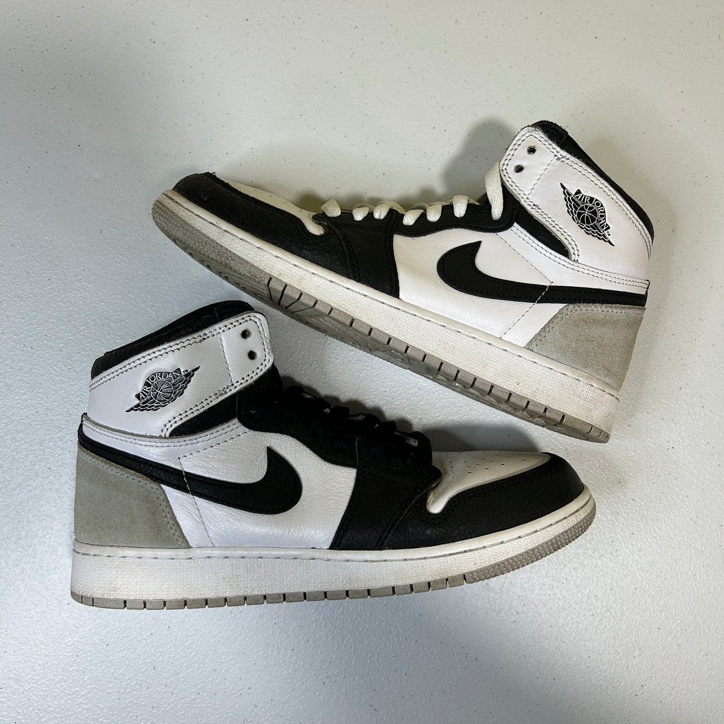 Jordan 1 Retro High Stage Haze (GS) (Pre-Owned)