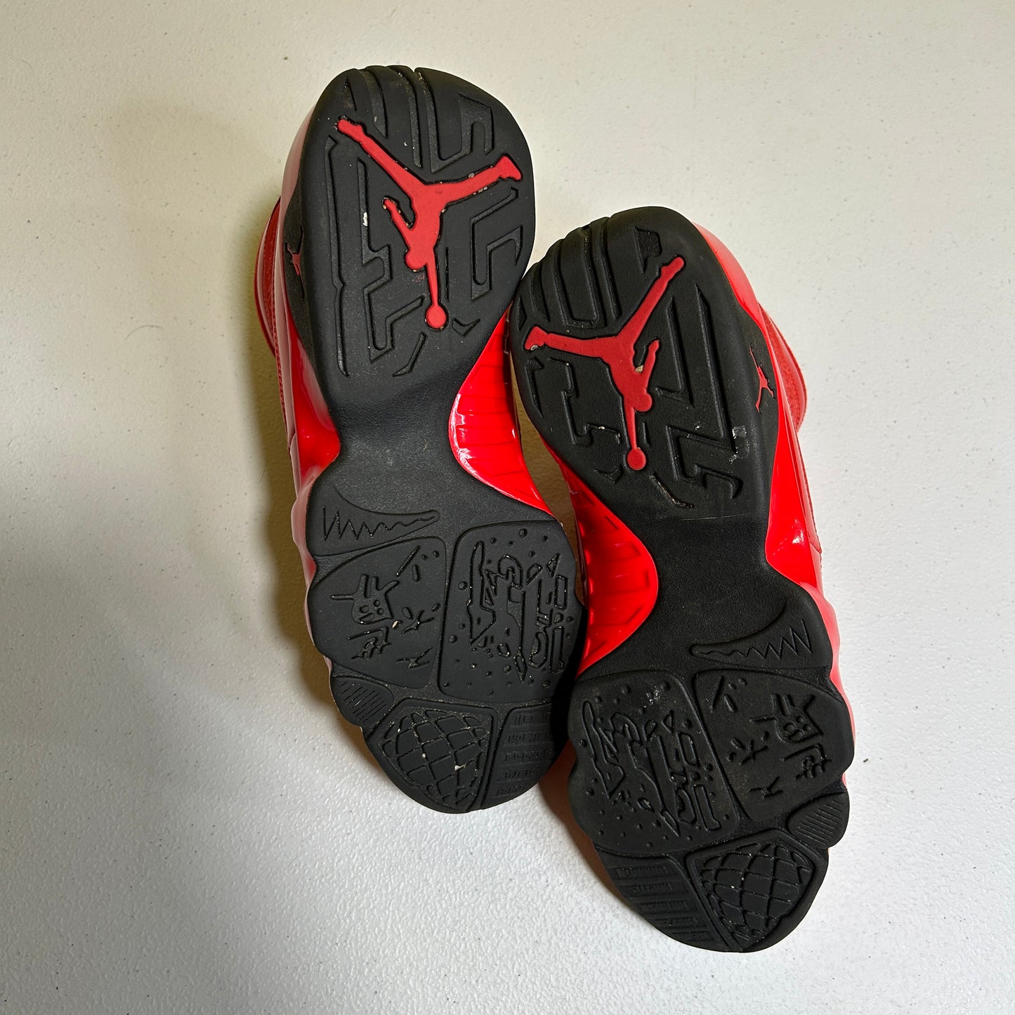 Jordan 9 Retro Chile Red (Pre-Owned)