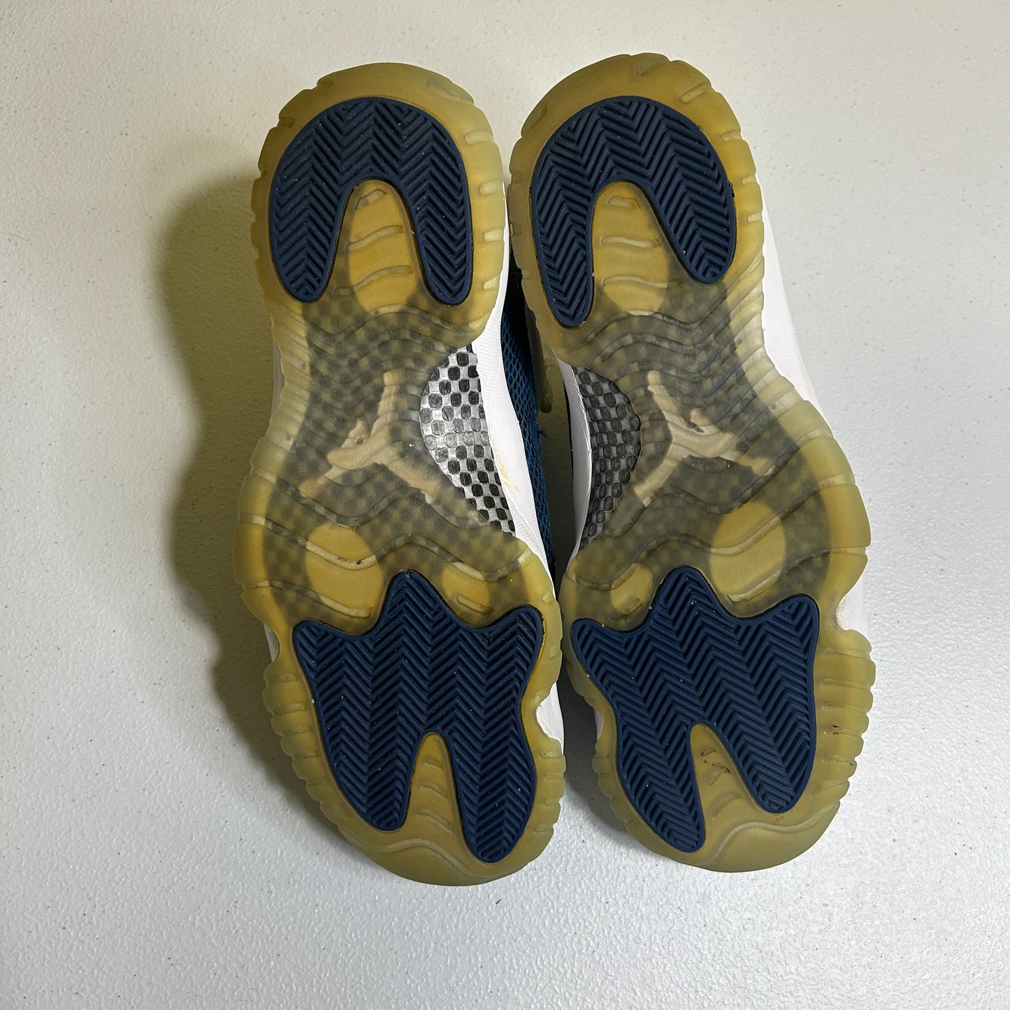 Jordan 11 Retro Low Navy Snakeskin (Pre-Owned)